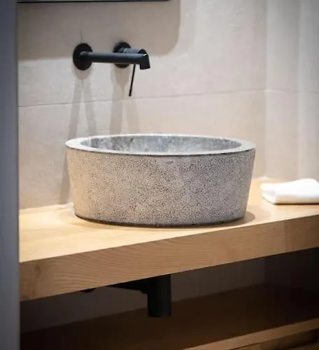 Luxury Marina Loft Апартаменты *