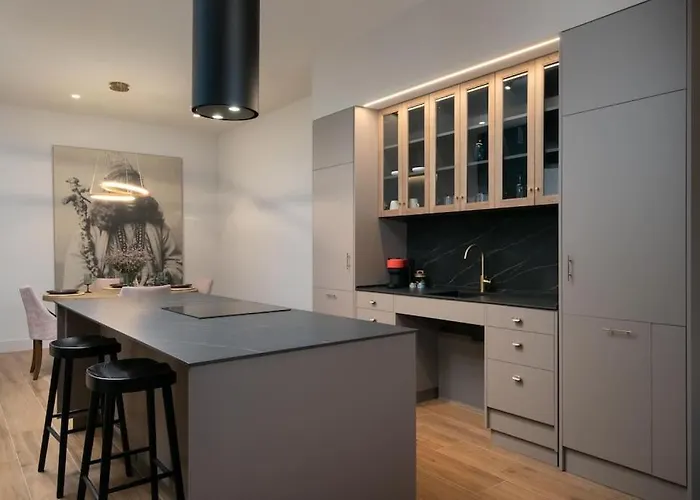 Luxury Marina Loft דירה גיחון